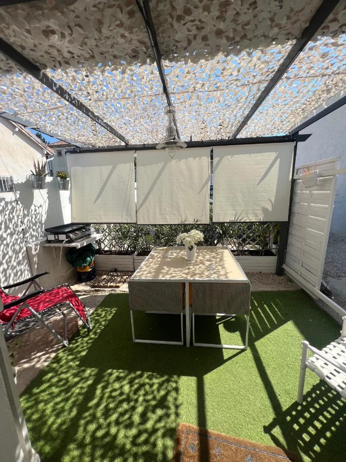 Apartment Petite Maison Cosy Avec Exterieur Marseilles